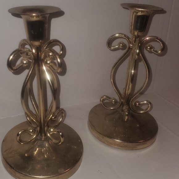 Decorative Candlestick Holder Pair Vtg Metal Material Poss Silverplate Or Brass - Picture 4 of 12